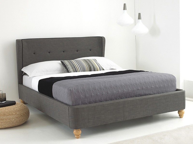 Giường Bọc Nệm Giá Rẻ Ở TP. Hồ Chí Minh